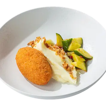 Котлета по-киевски с картофельным пюре
