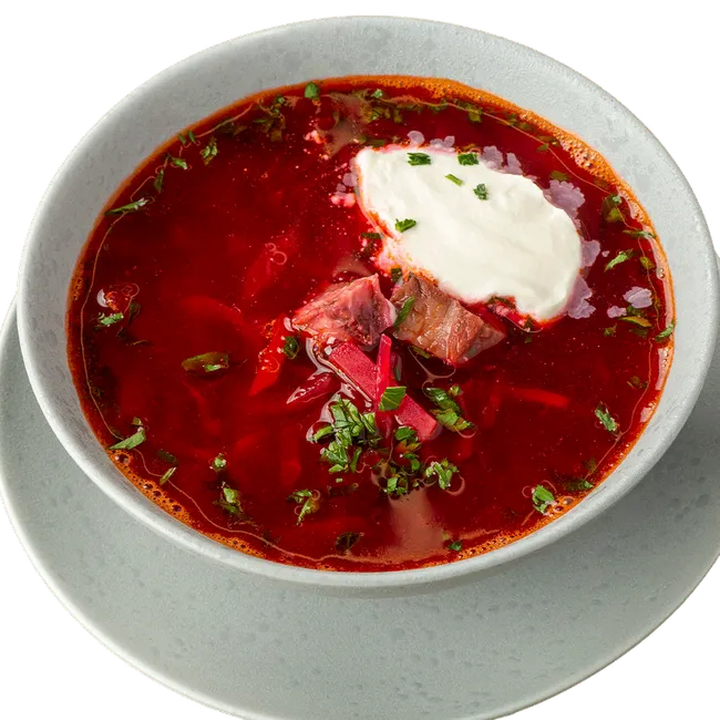 Борщ с говядиной и сметаной