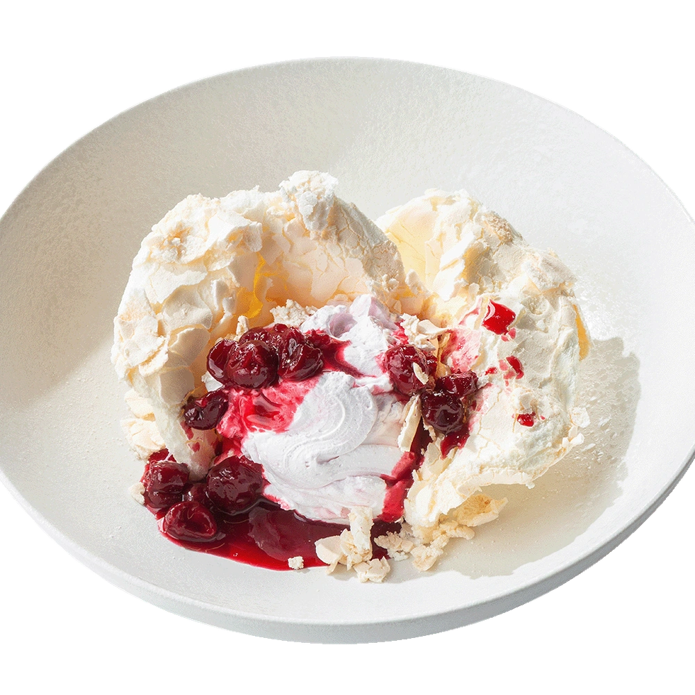 Воздушная меренга с вишней