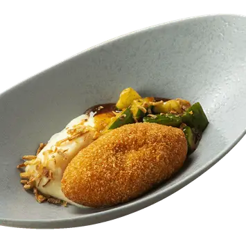 Тамбовтық әдемі аналар ұлдарымен порнода