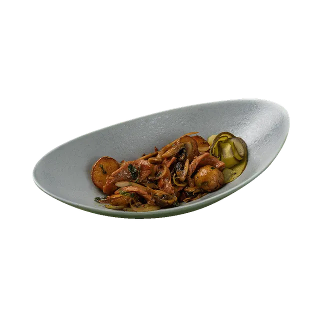 Соевое мясо с картофелем и грибами