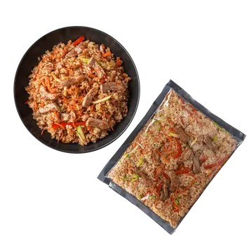 Рис со свининой, овощами и соусом удон 600 г