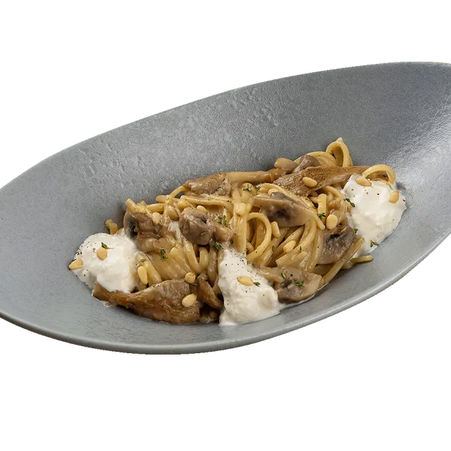 Паста с грибами и страчателлой